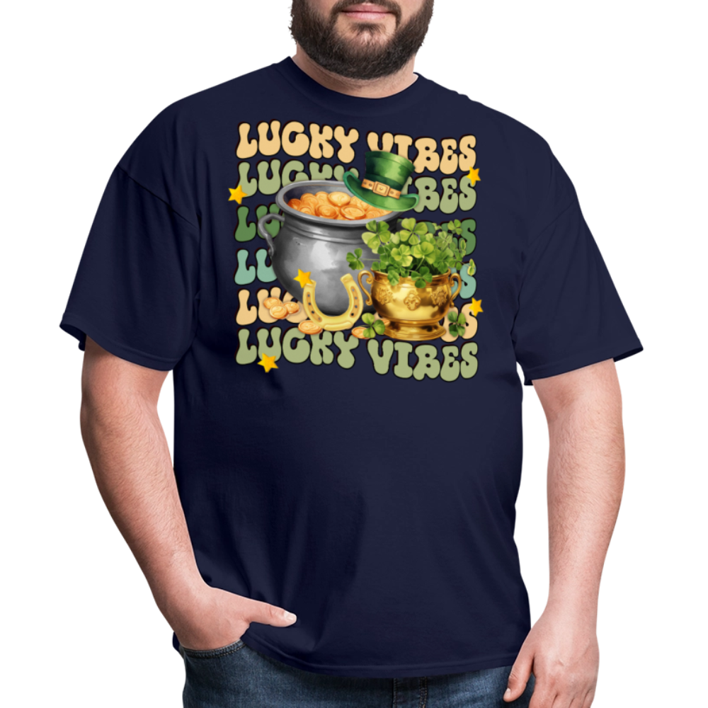 Retro-style St Patrick's Day Lucky Vibes T-shirt - navy