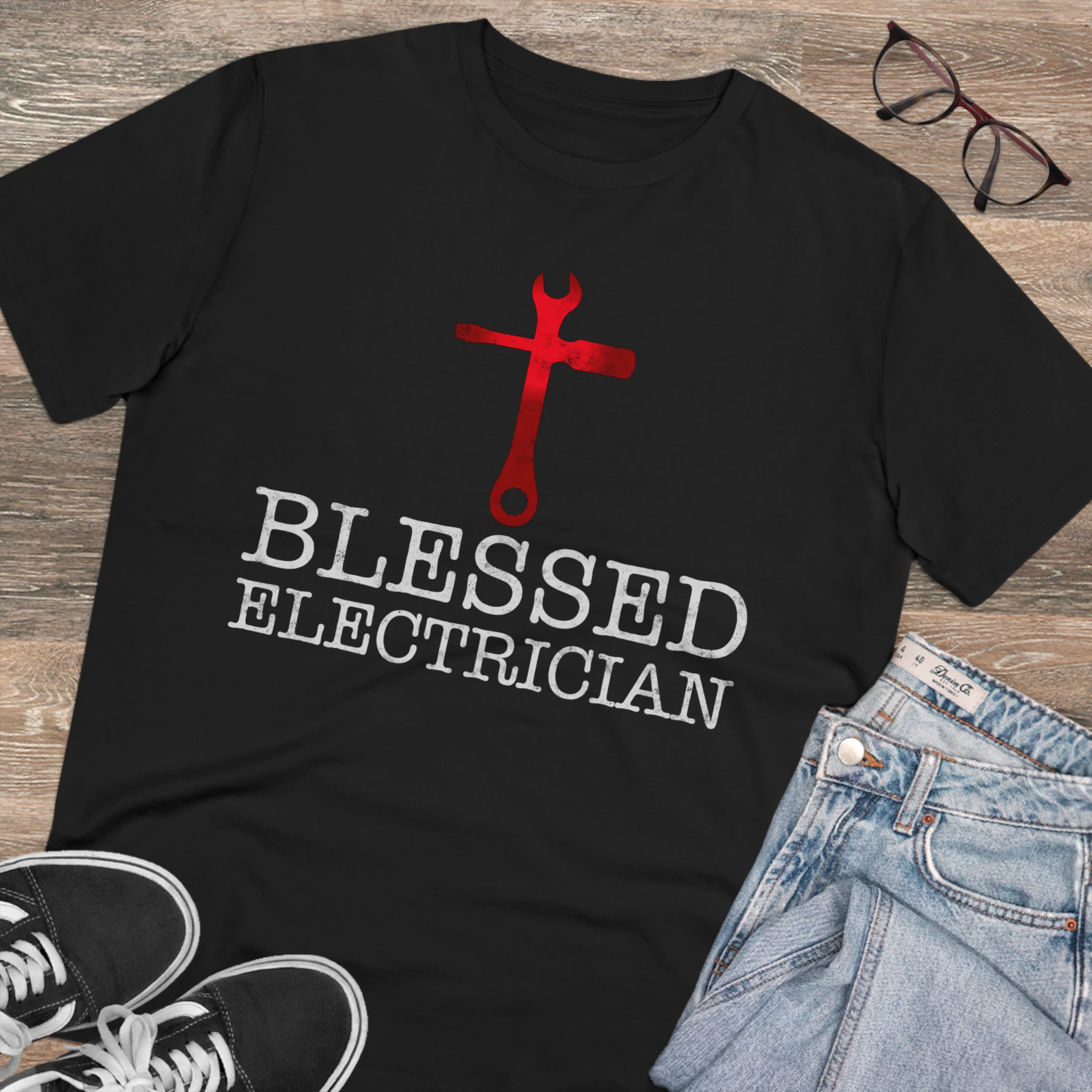 Blessed Electrician gift for Christian Electrician Organic Creator T-shirt - Unisex